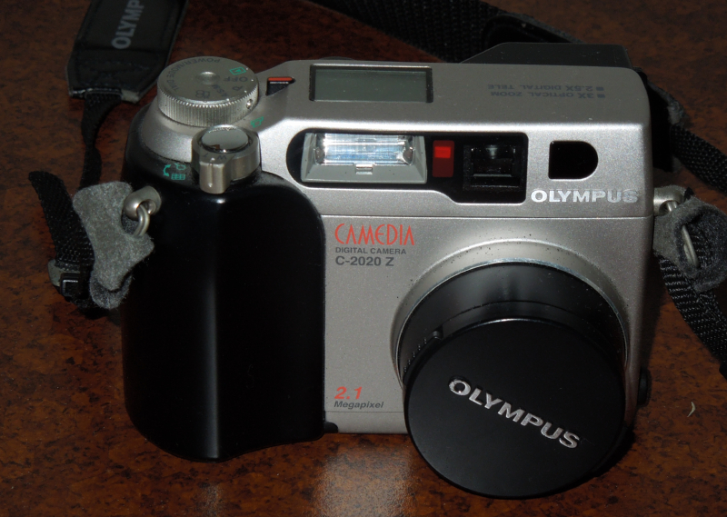 Olympus C-2020Z Olympus C-2020Z