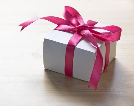 母親から贈り物を受け取る夢 母親から贈り物を受け取る夢