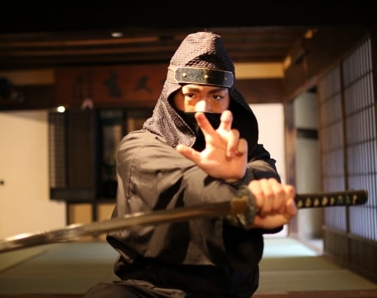 <strong>刀</strong>剣で戦う夢 <strong>刀</strong>剣で戦う夢