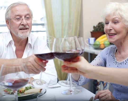 祖父母と一緒に<strong>食事</strong>をする夢 祖父母と一緒に<strong>食事</strong>をする夢