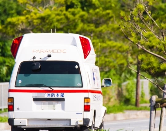 救急車を呼ぶ夢 救急車を呼ぶ夢