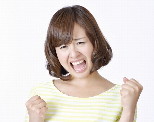 嫉妬して<strong>怒る</strong>夢 嫉妬して<strong>怒る</strong>夢