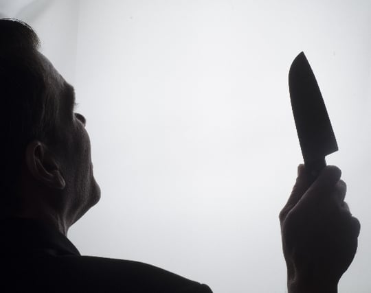 殺人鬼に刺される夢 殺人鬼に刺される夢