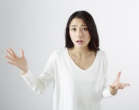 誰かが現れて悲しい夢 誰かが現れて悲しい夢